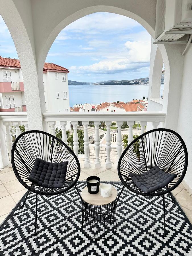 Apartments Imperium Trogir Exterior photo