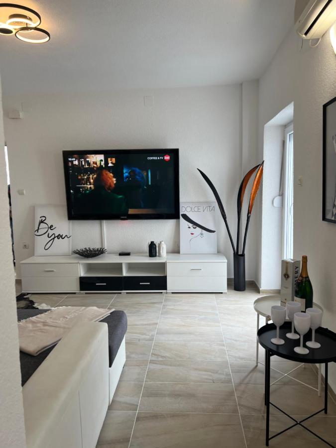 Apartments Imperium Trogir Exterior photo