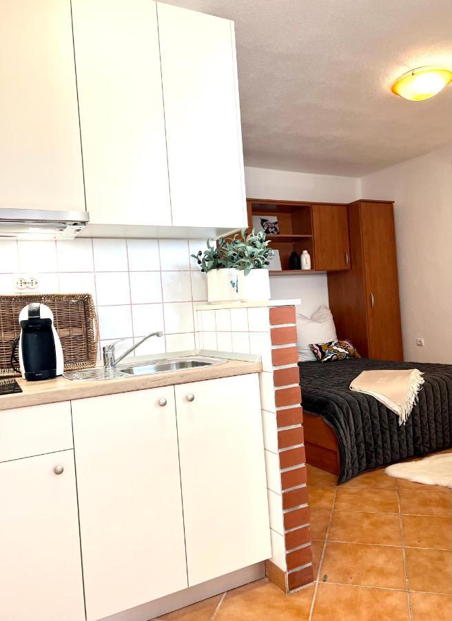 Apartments Imperium Trogir Exterior photo